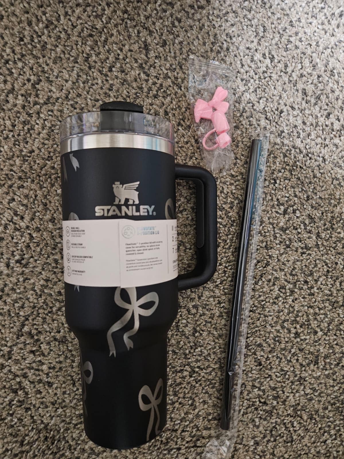 Black Stainless Steel Tumbler | Engraved Ribbon Pattern, 40 Oz