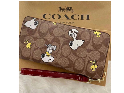 Coach X Peanuts Wallet Gift Set | Snoopy Woodstock Khaki Signature