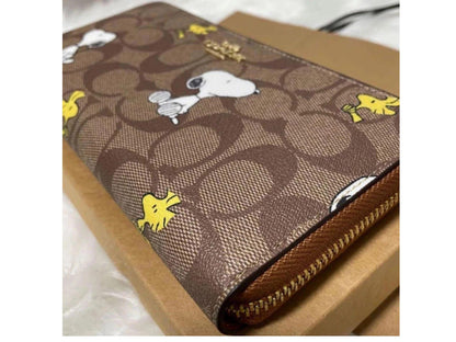Coach X Peanuts Wallet Gift Set | Snoopy Woodstock Khaki Signature