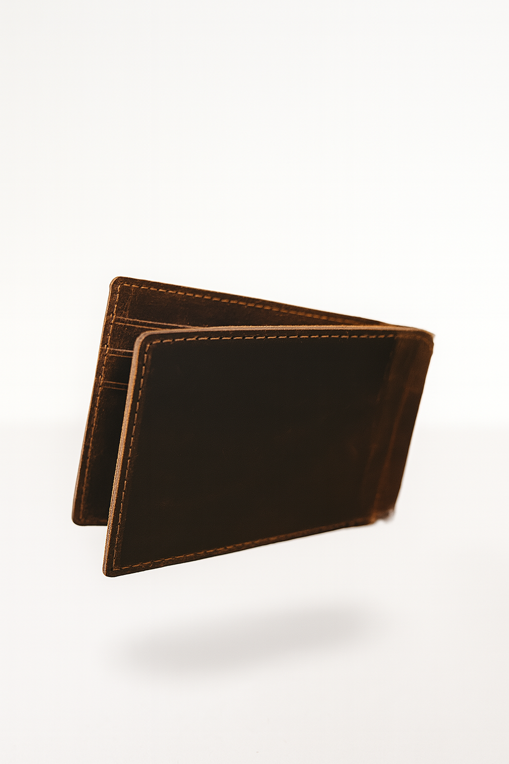 Men's Slim Wallet with Cash Pocket