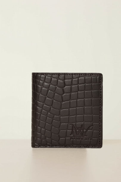 MYVERSE leather wallet detail