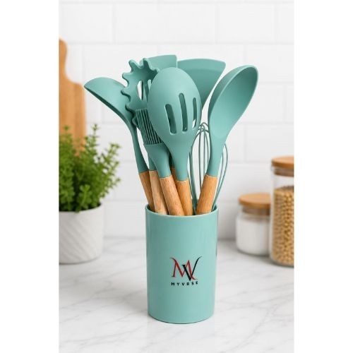 Teal utensil set detail