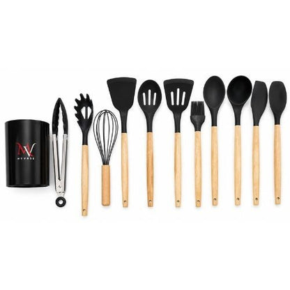 Black utensil set detail