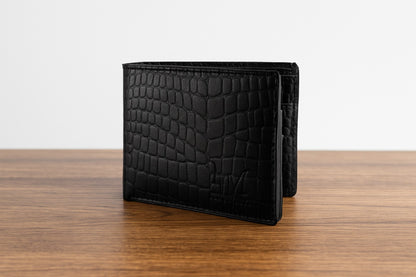 MYVERSE leather wallet detail