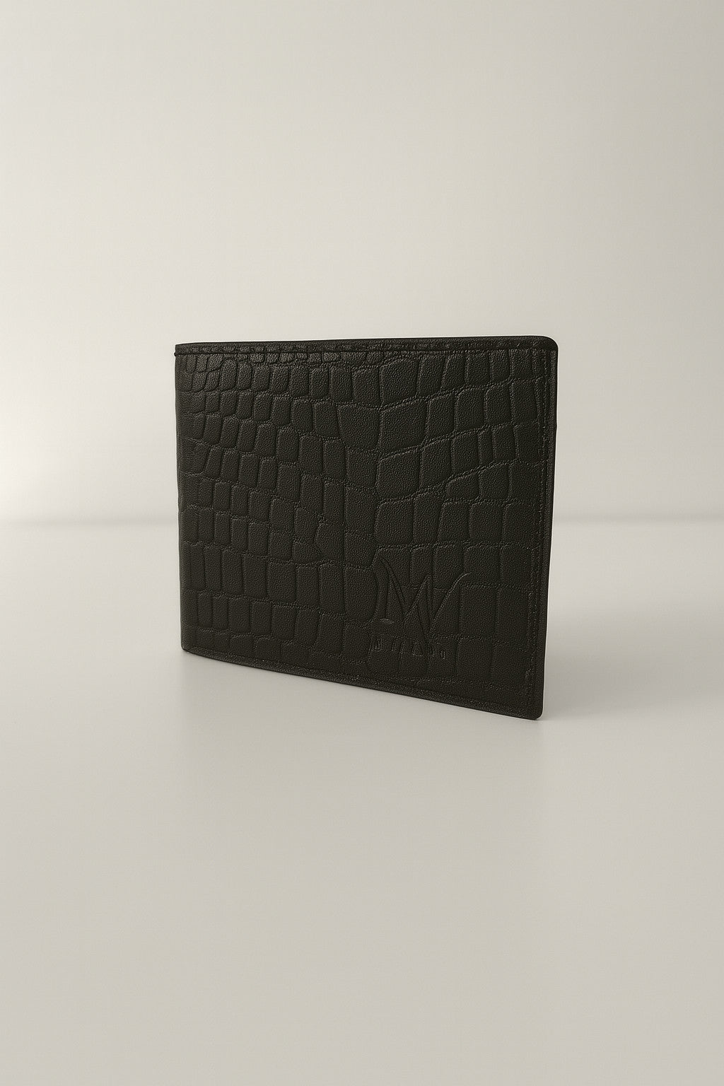 MYVERSE leather wallet detail
